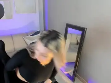 Marie_bass  live sex cam