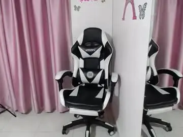 Megansmith16  live sex cam