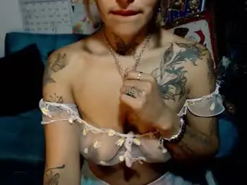 Milafuckass  live sex cam