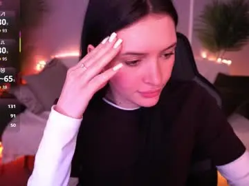 Milanamusee  live sex cam