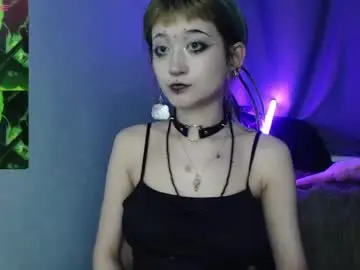 Milten_trish  live sex cam