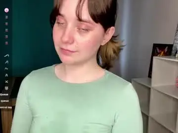 Odellabowman  live sex cam