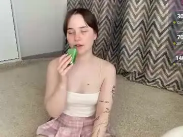 Odellabowman  live sex cam