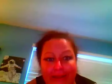 Roxhoff208  live sex cam