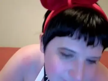 Yousaiditfirst  live sex cam