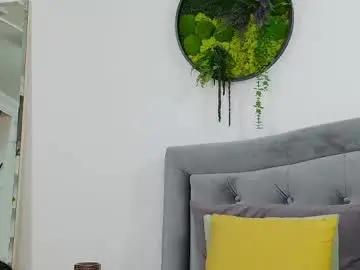 Annerey  live sex cam