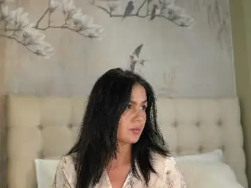 Annerey  live sex cam