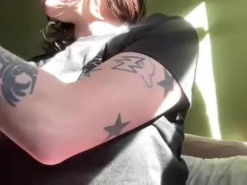 Arielwyld  live sex cam