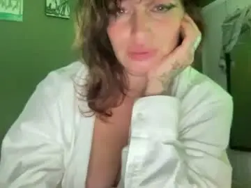 Arielwyld  live sex cam