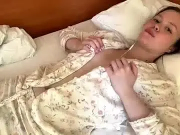 Carylmoehring  live sex cam