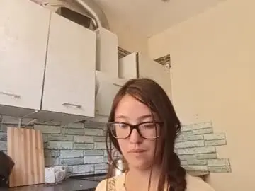 Elouisevallian  live sex cam