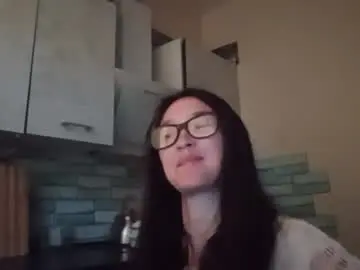 Elouisevallian  live sex cam