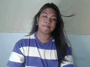 Hoelykarina  live sex cam