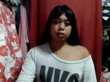 Hoelykarina  live sex cam