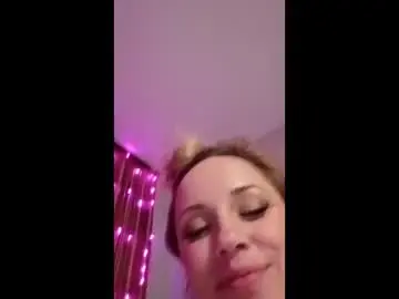 Kennedystarrr  live sex cam