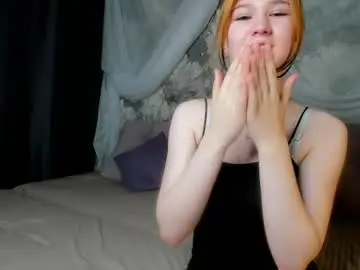 Mina27372  live sex cam