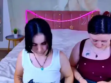 Ruthhalll  live sex cam