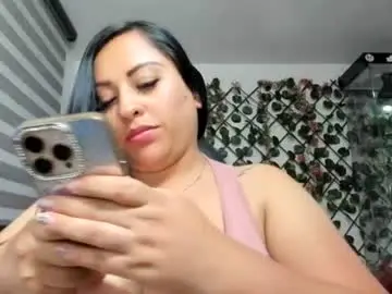 Shantall_8  live sex cam