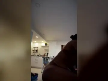 Sweer_oshun  live sex cam