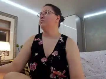 Sweetraisa  live sex cam