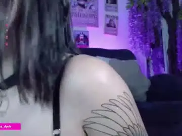 Zaradaviss  live sex cam