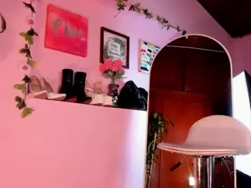 Zoe_bakerr  live sex cam