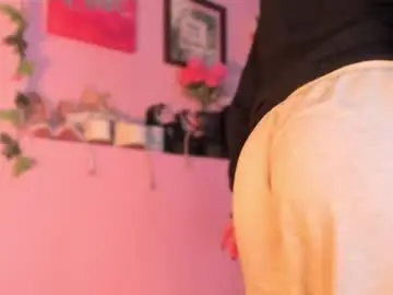 Zoe_bakerr  live sex cam