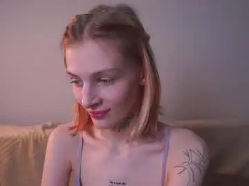 Astridscheller  live sex cam
