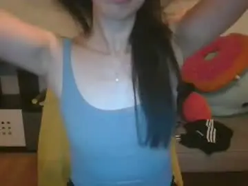 Axuepetitt  live sex cam