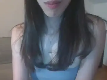 Axuepetitt  live sex cam