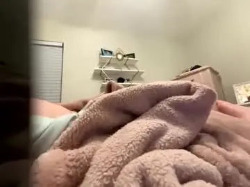 Callmeagoodwhore  live sex cam