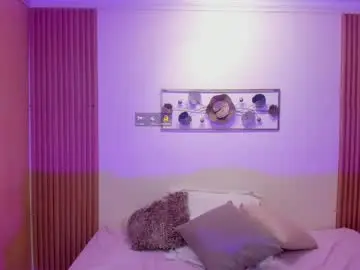 Cat_kitty18  live sex cam