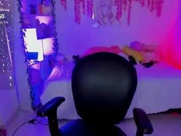 Cat_kitty18  live sex cam