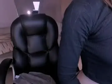 Isabellamoretti1  live sex cam