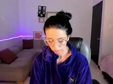 Kristen_garner  live sex cam