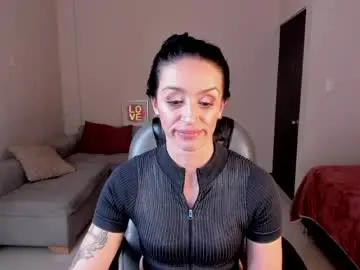 Kristen_garner  live sex cam