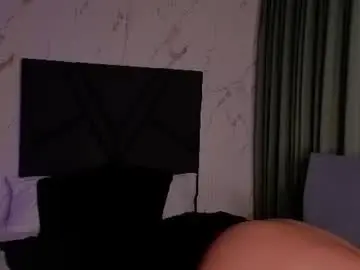 Lexy__m  live sex cam