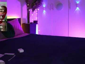 Lorettelorenaa  live sex cam
