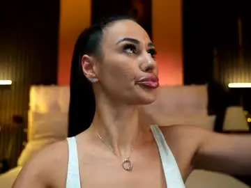 Lorettelorenaa  live sex cam