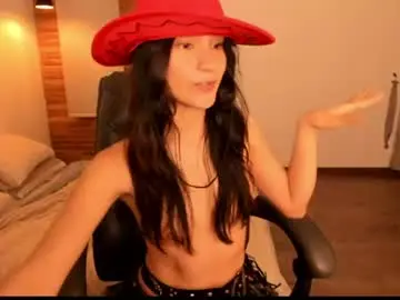 Lyra_a  live sex cam