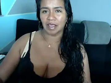Saggil_0385  live sex cam