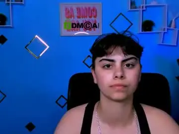 Shadow_kiss  live sex cam