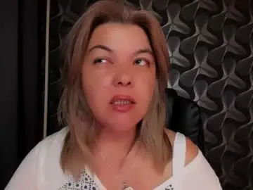 Cyberdomme  live sex cam