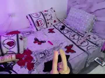 Daniwhatson  live sex cam