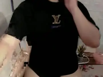 Delicious_hanna17  live sex cam