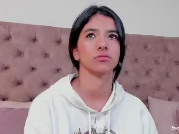 Evaa_rose_  live sex cam