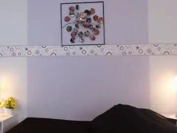 Isis_mora  live sex cam