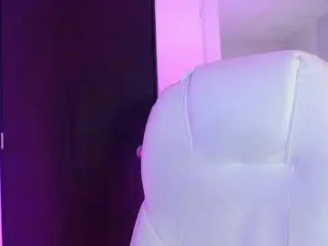 Isis_mora  live sex cam