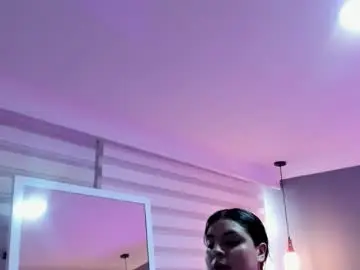 Karo_linee  live sex cam