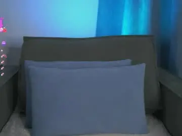 Kiramiras  live sex cam